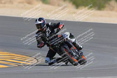 media/Oct-03-2022-Moto Forza (Mon) [[5f077a3730]]/Intermediate Group/Session 2 (Turn 10)/